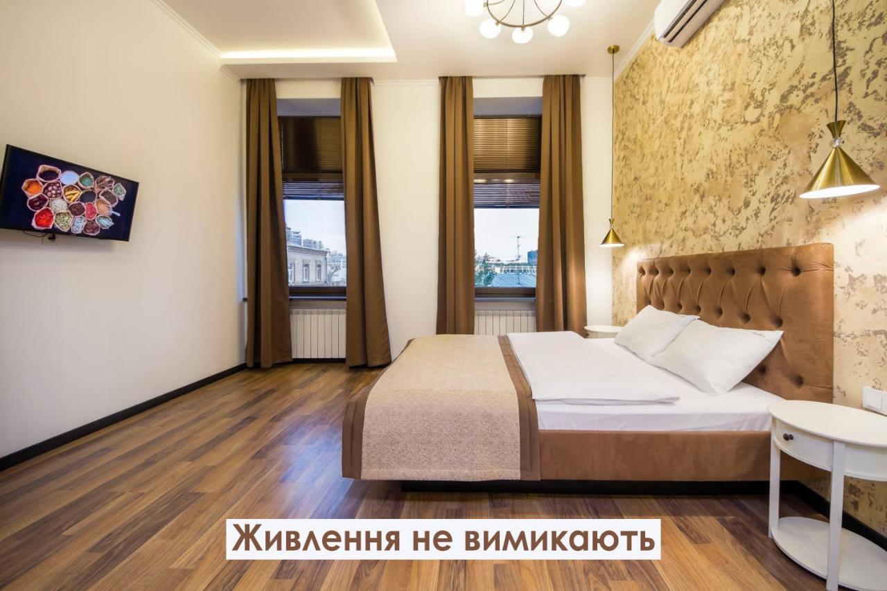Apartments On Ploshcha Ukrainskykh Heroiv Kiev Exterior foto